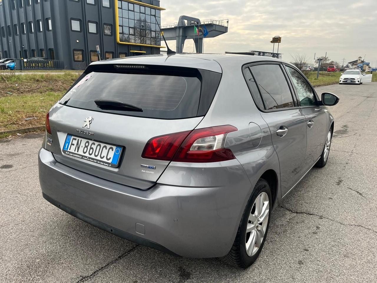 Peugeot 308 BlueHDi 100 S&S