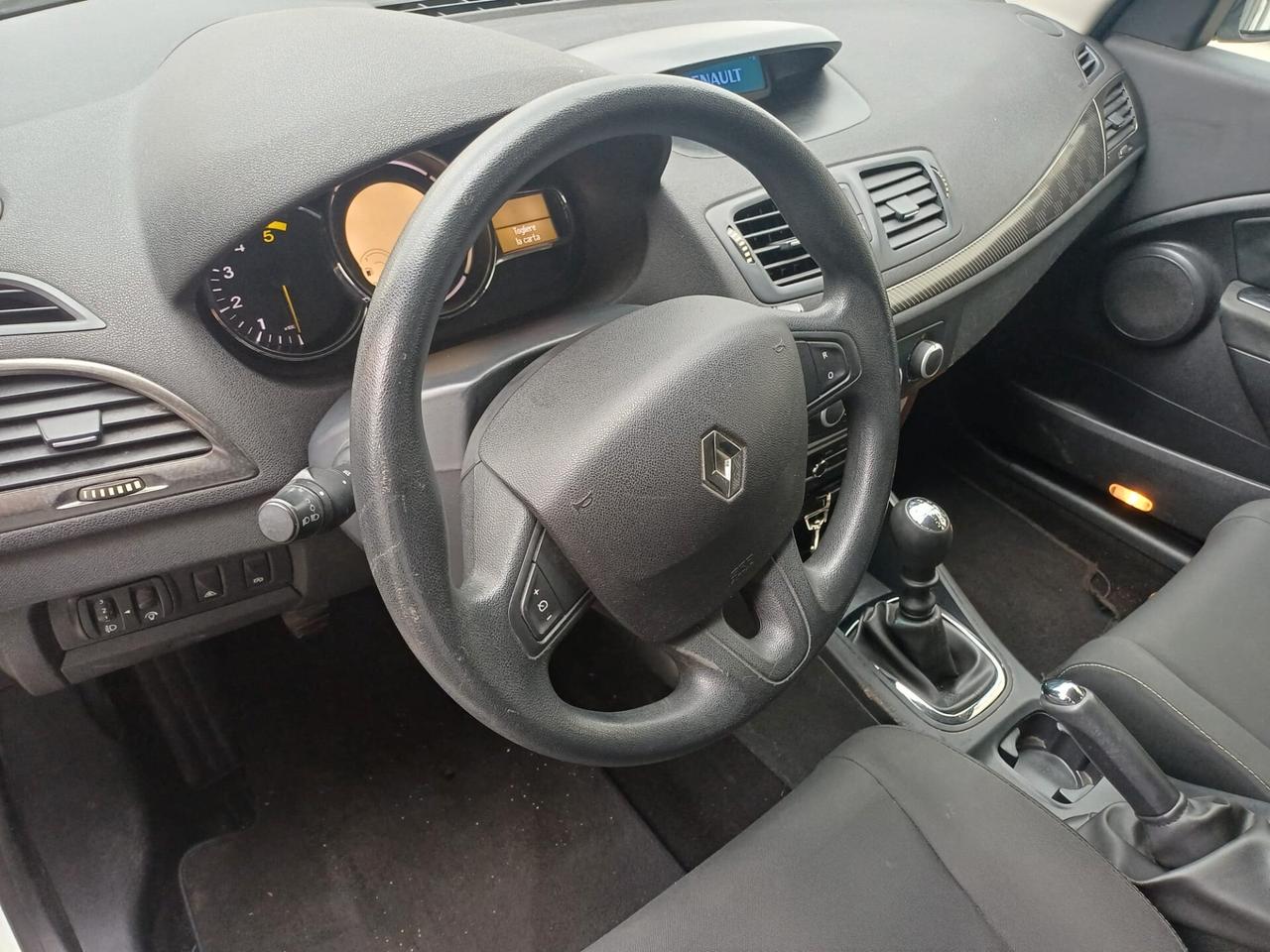Renault Megane 1.5 dCi SW PERFETTA - 2013