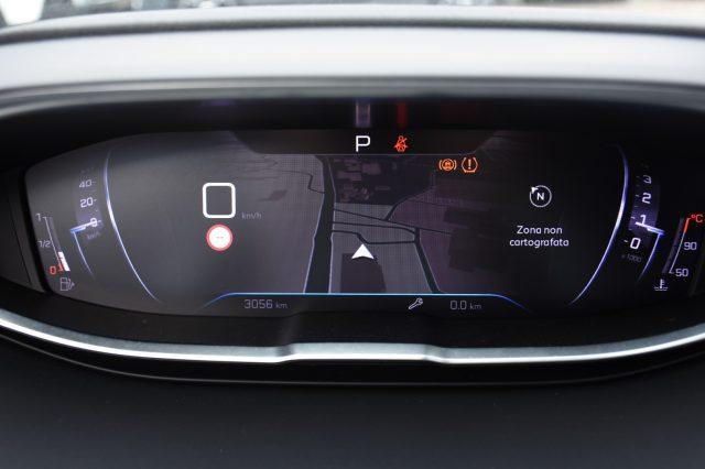 PEUGEOT 3008 BlueHDi 130 S&S EAT8 Allure **SOLO 3000KM!!!**