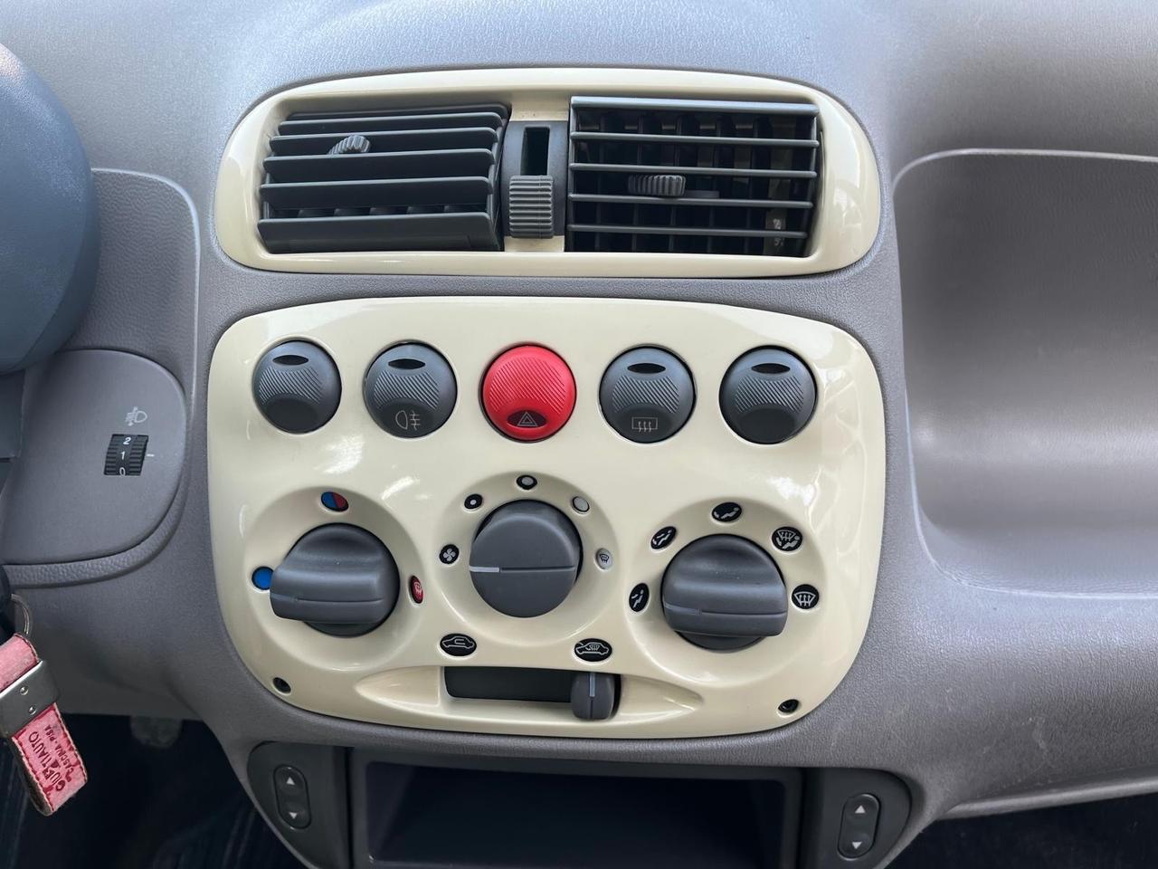 Fiat 600 1100 benz-km 28000-full-2010