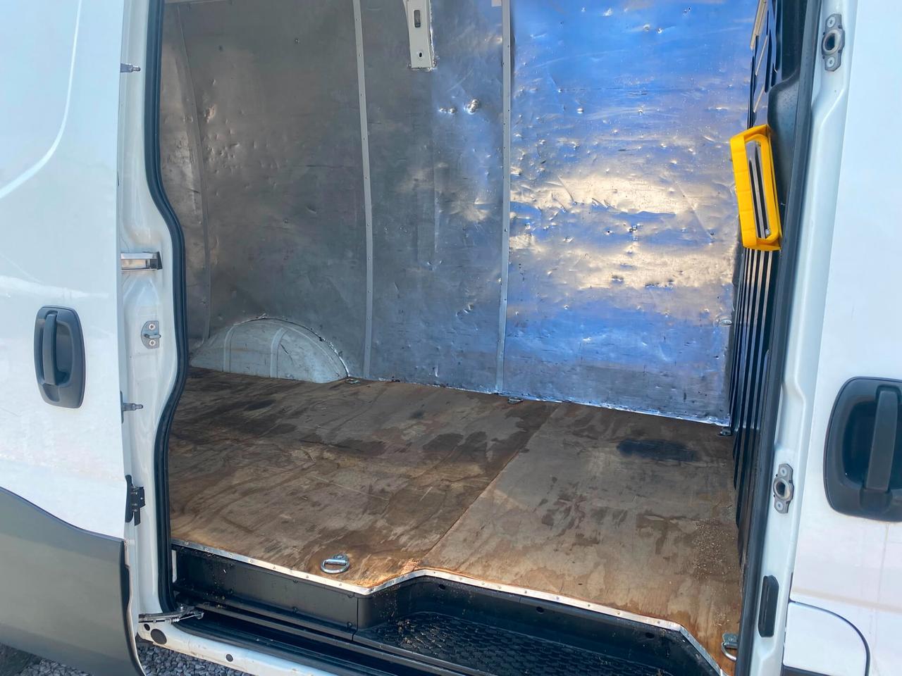 Iveco Daily 35 S14N V H2 3520 HD 4 porte