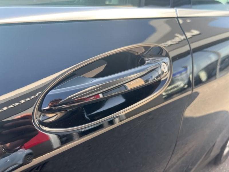 Mercedes-Benz GLA 180 SPORT AUTO