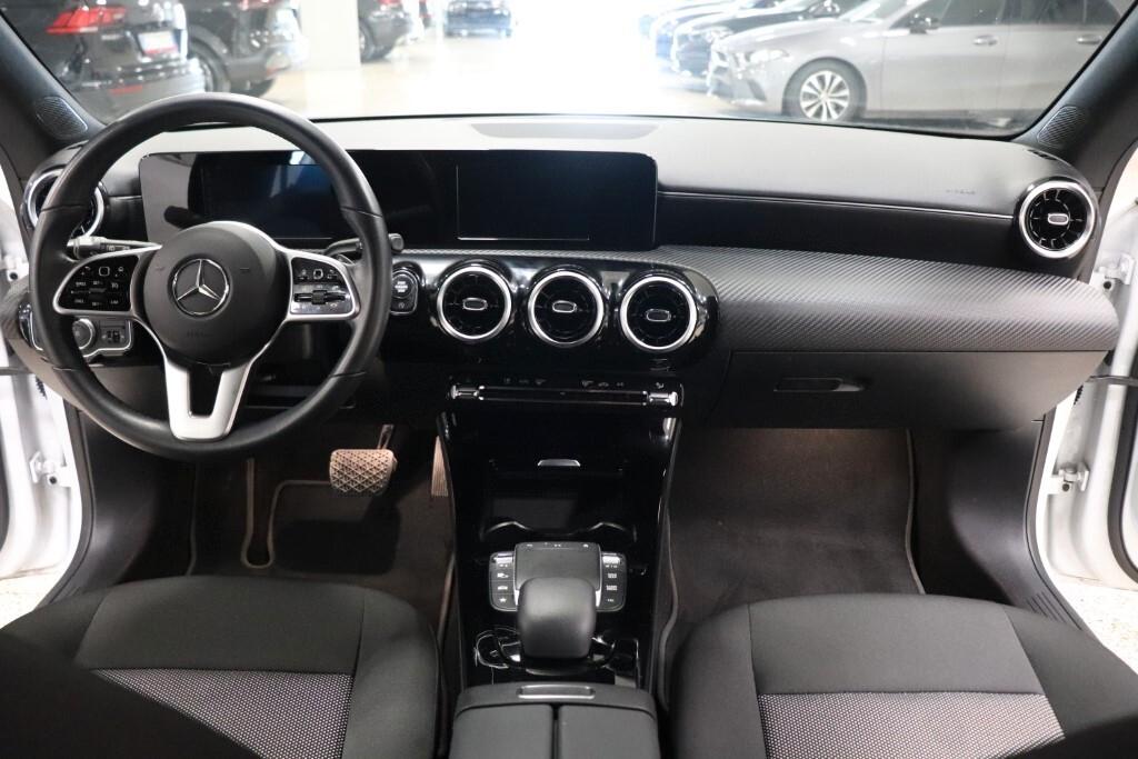 Mercedes-benz CLA 180 CLA 180 d Automatic Shooting Brake Business Extra