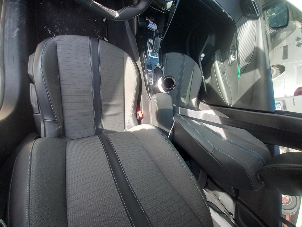 Peugeot 208 PureTech 100 Stop&Start 5 porte Allure