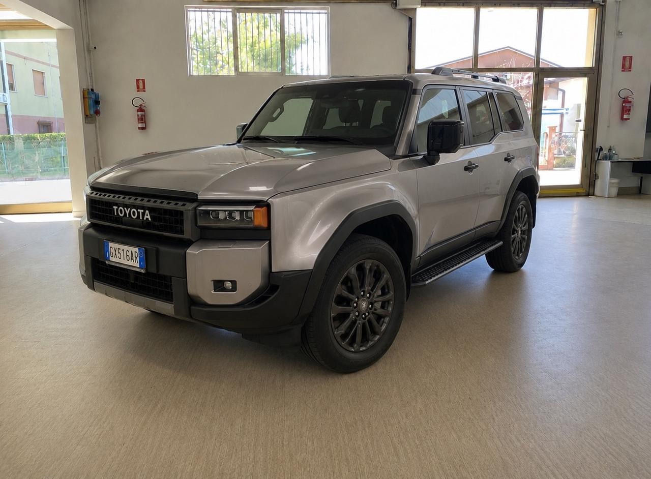 Toyota Land Cruiser 2.8 D4D A/T AWD First Edition
