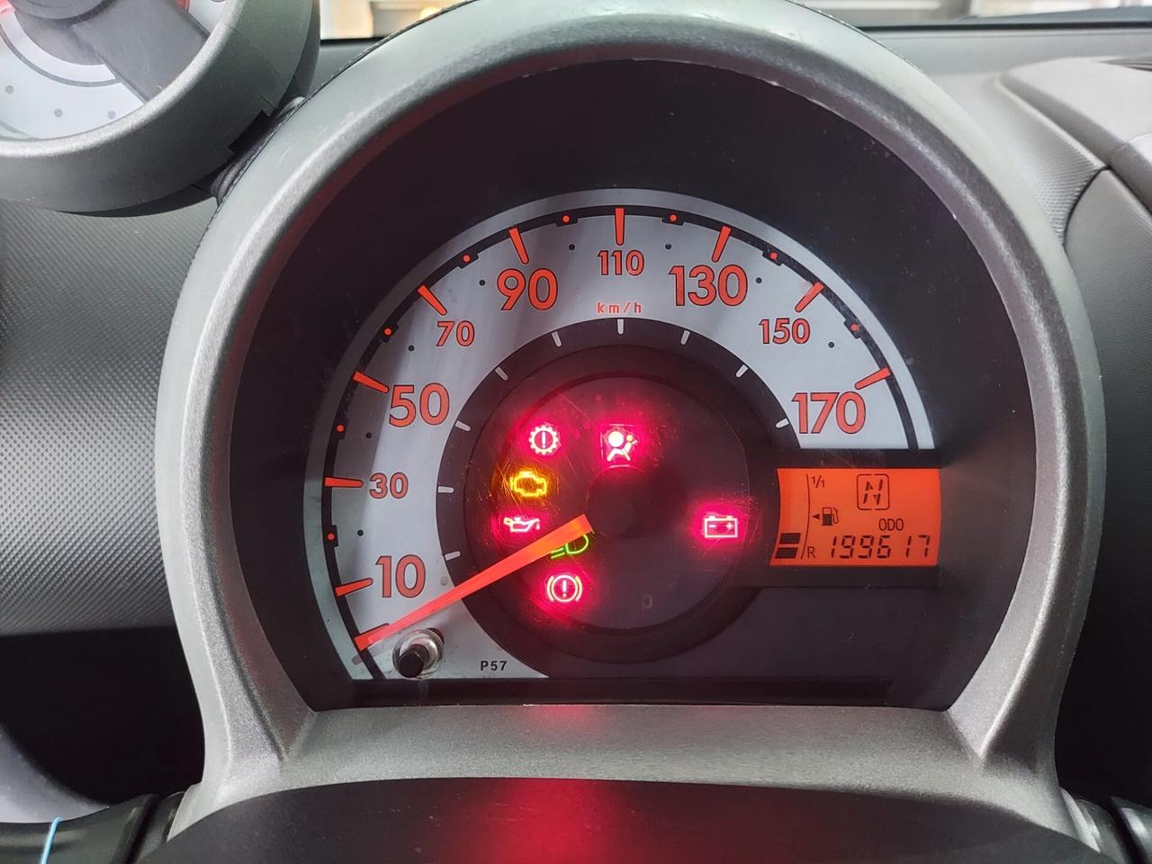 Toyota Aygo 1.0 12V VVT-i 5 porte Sol automatico