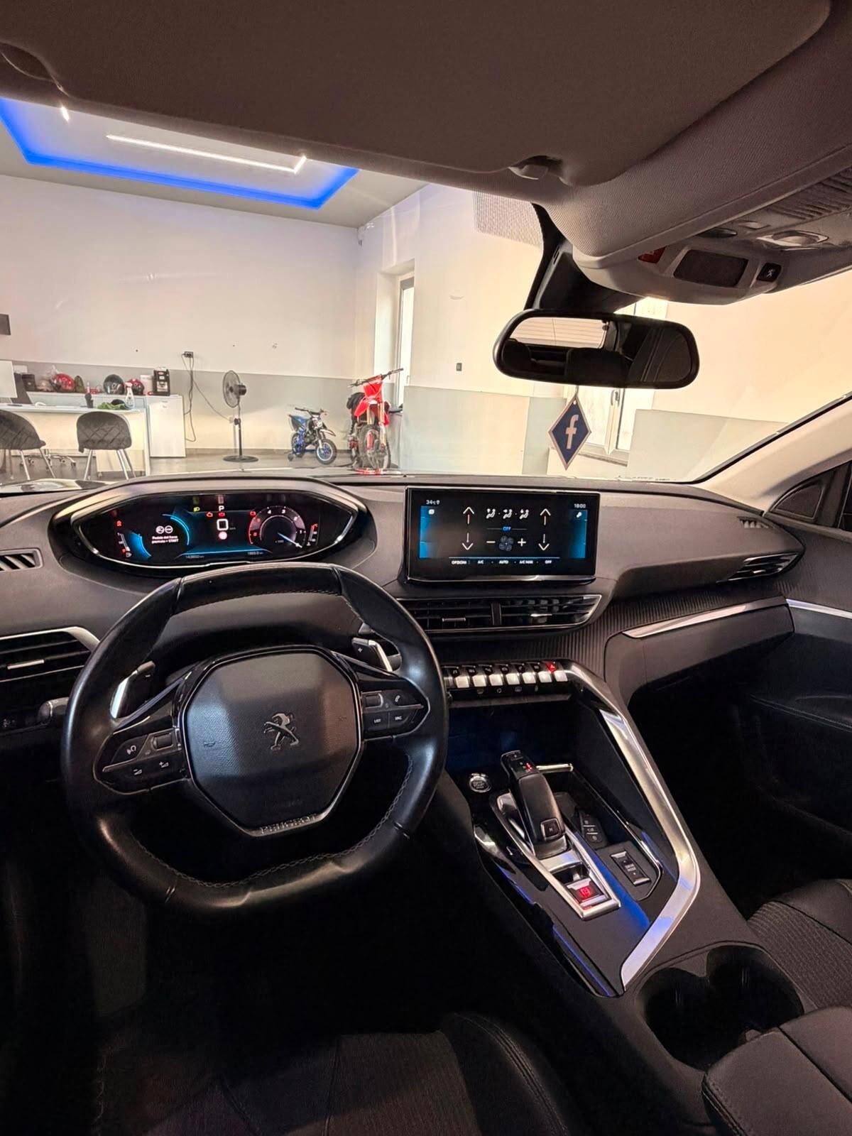 Peugeot 3008 BlueHDi 130 S&S EAT8 Allure Pack
