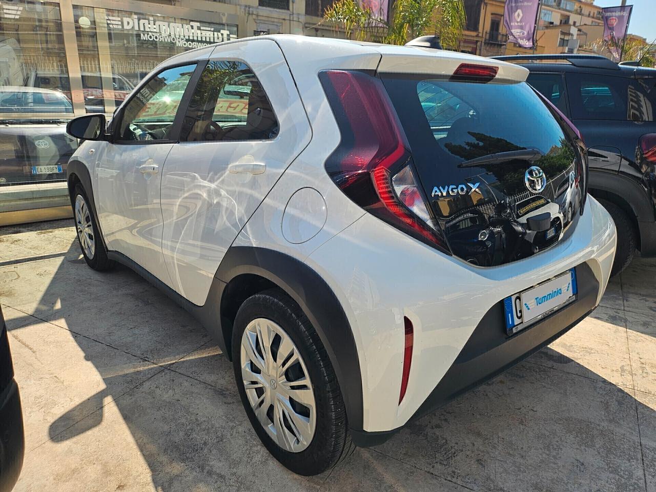 Toyota Aygo X 1.0 VVT-i 72 CV 5 porte Active 09/2022