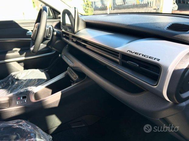 Jeep - Avenger -1.2 Mhev Summit