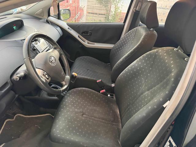 TOYOTA Yaris 1.0 5p Now senza nessun lavoro da fare