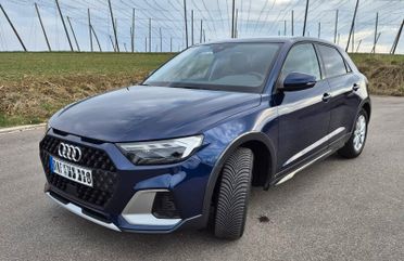 Audi A1 allstreet 30 TFSI Business