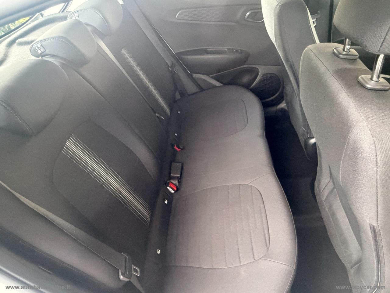 HYUNDAI i10 1.0 MPI Connectline