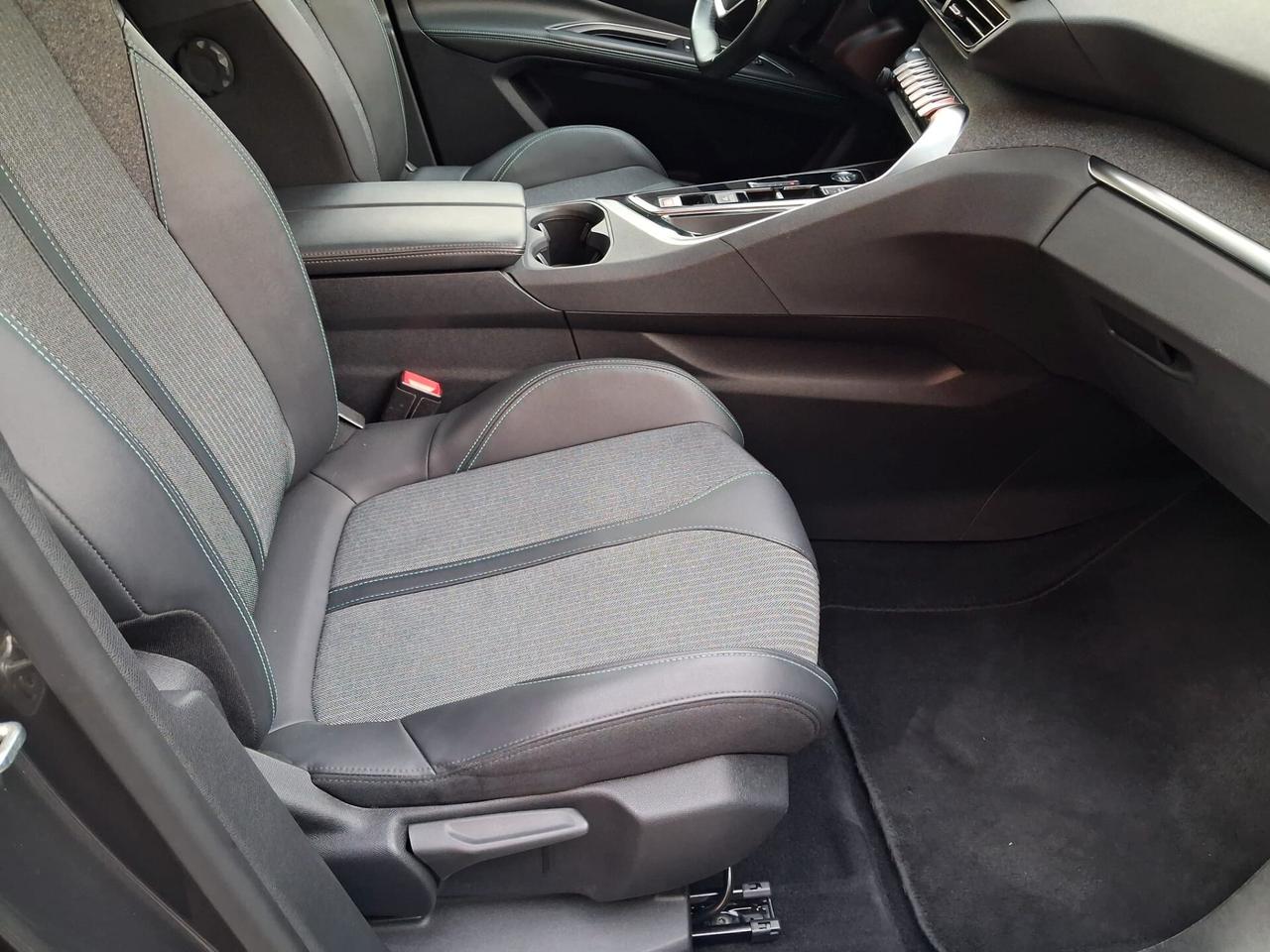 Peugeot 5008 BlueHDi Allure Pack *AUTOCARRO N1*