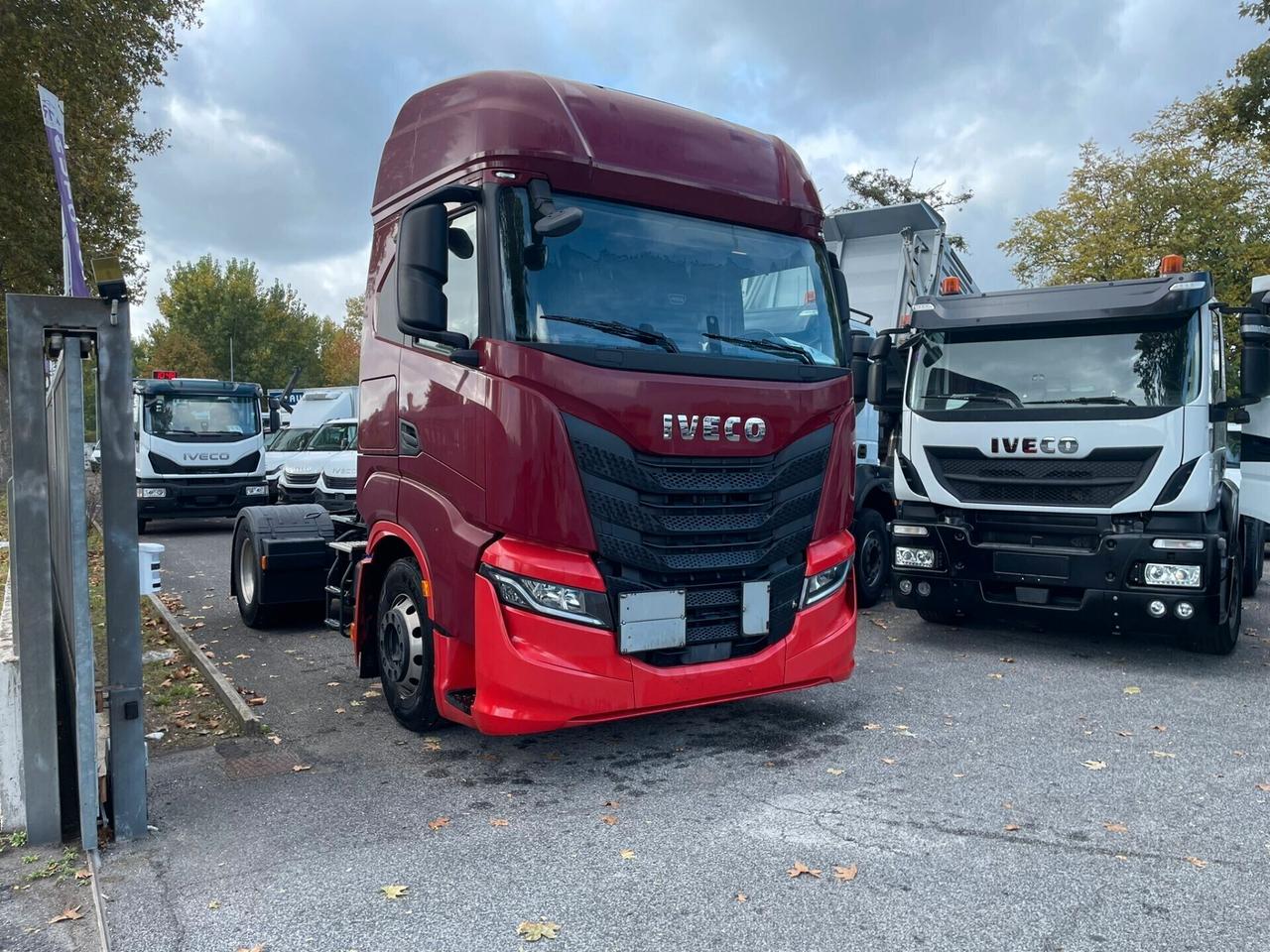 Iveco S-Way 480 (3 unità)