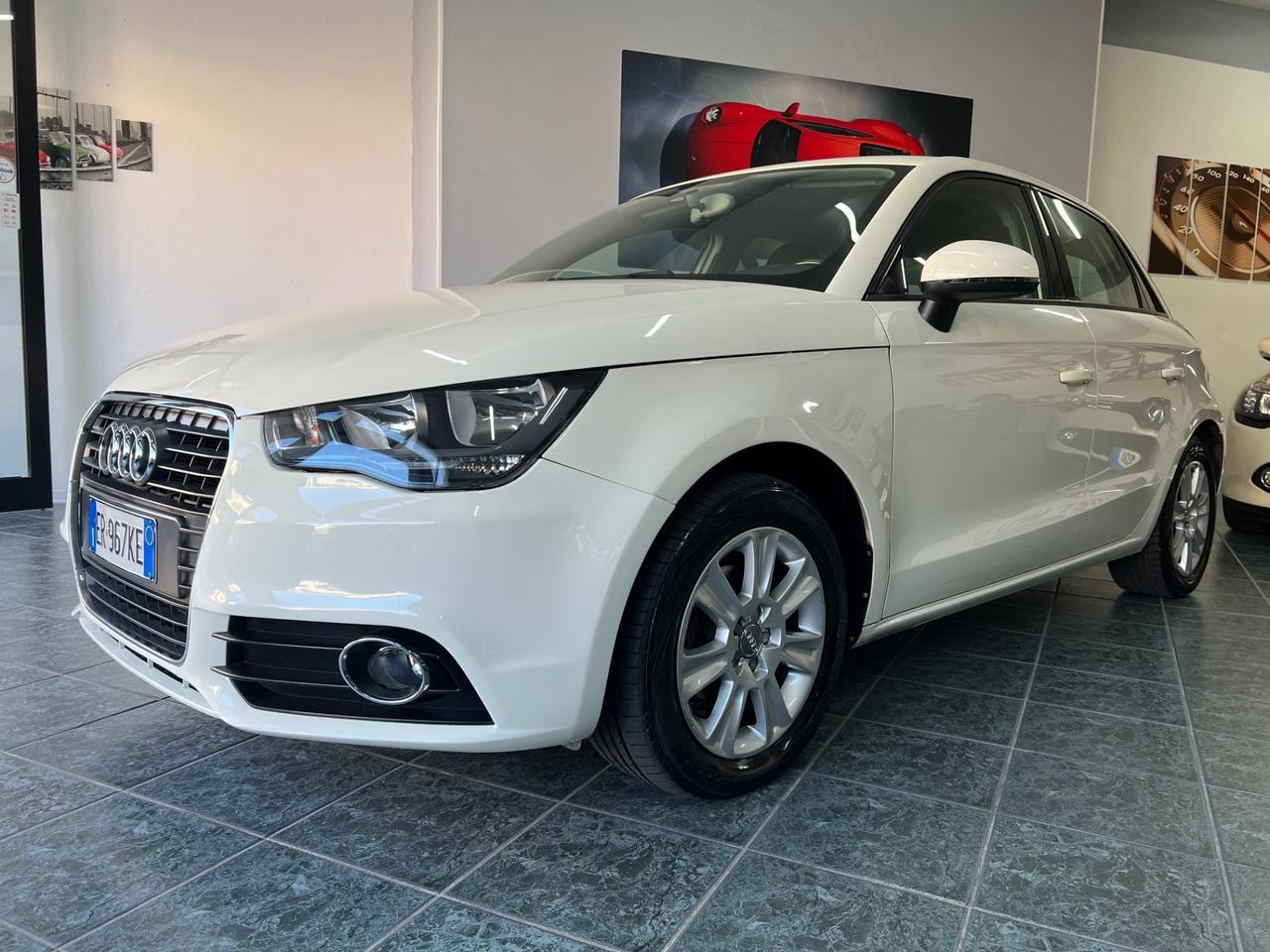 Audi A1 SPB 1.6 TDI S line Neopatentati