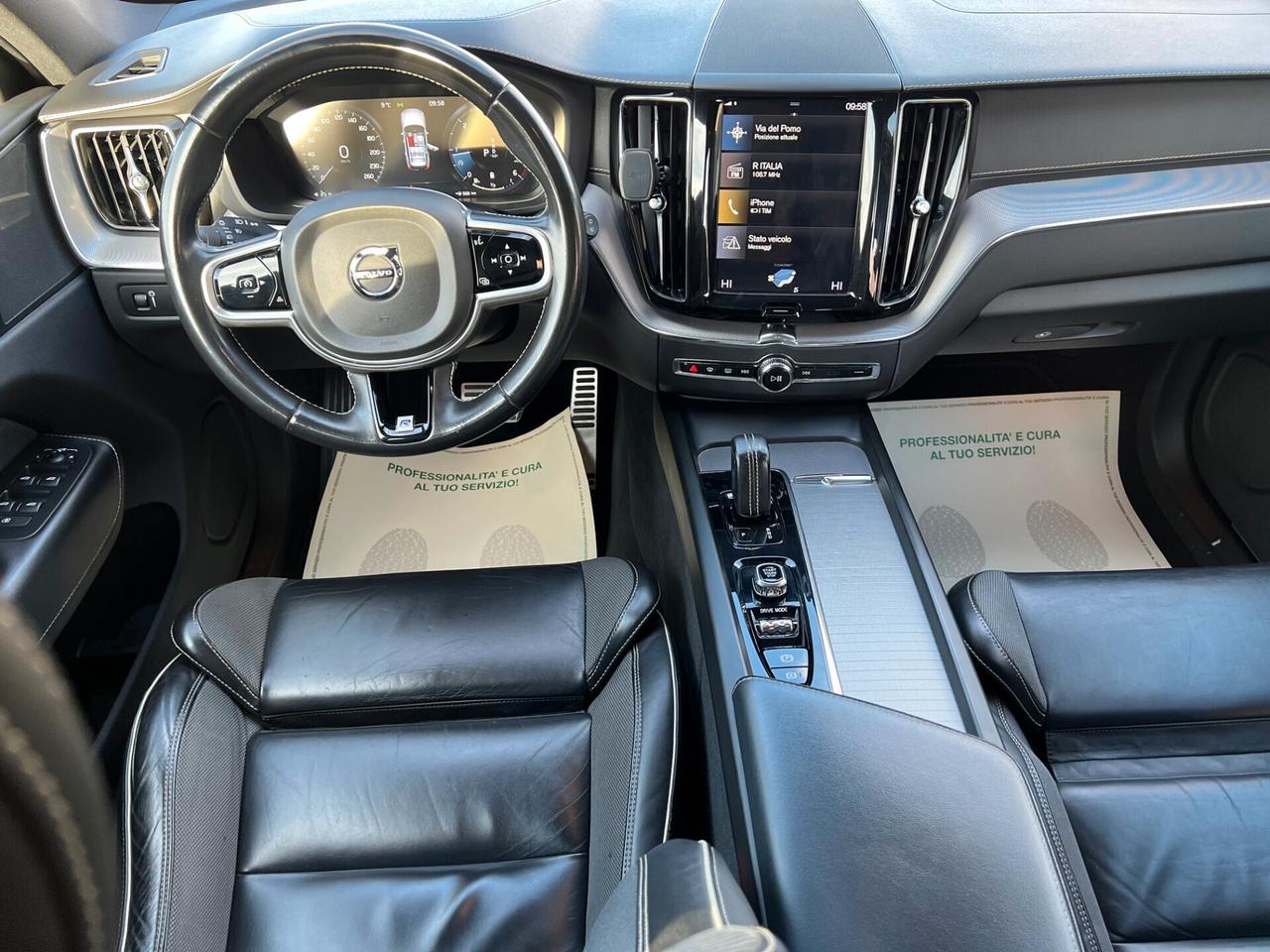 Volvo XC 60 XC60 B4 (d) AWD Geartronic R-design