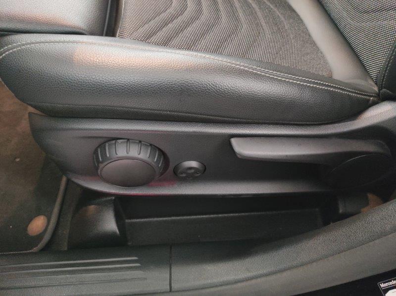 Mercedes-Benz Classe B (W247) - B 160 Business Extra