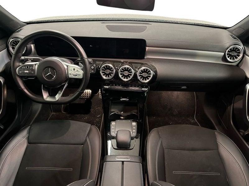 Mercedes-Benz Classe A 180 Automatic Premium night edition