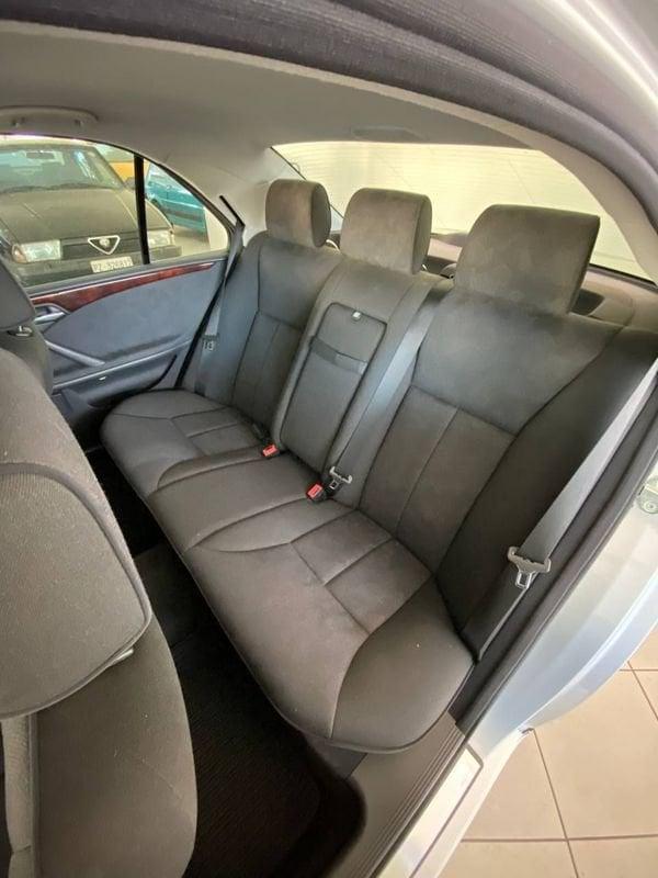 Mercedes-Benz Classe E E 200 Kompressor cat Classic