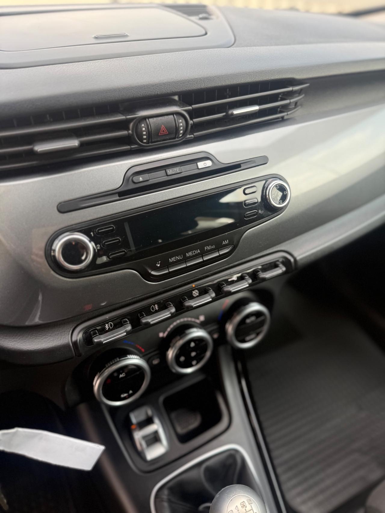 Alfa Romeo Giulietta 1.6 JTDm-2 105 CV Exclusive