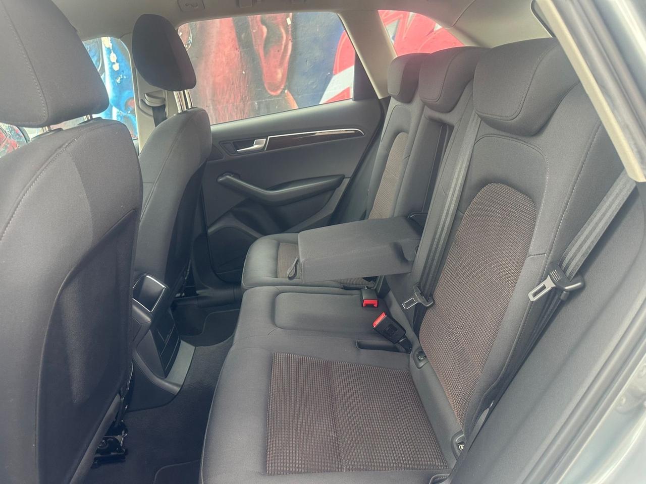 AUDI Q5 2.0 TDI 170 CV QUATTRO/FARI A LED/UNIPRO