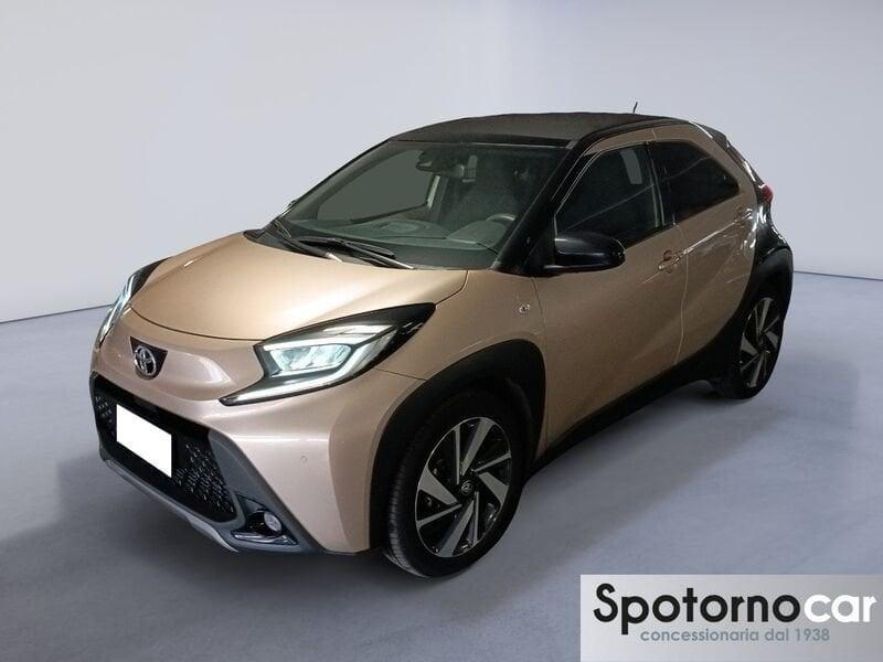 Toyota Aygo X 1.0B (72 CV) Lounge S-CVT