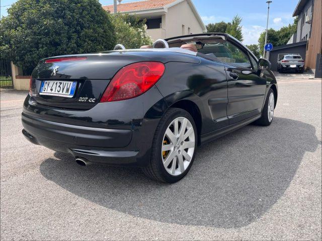 PEUGEOT 207 1.6 VTi 120CV CC Féline