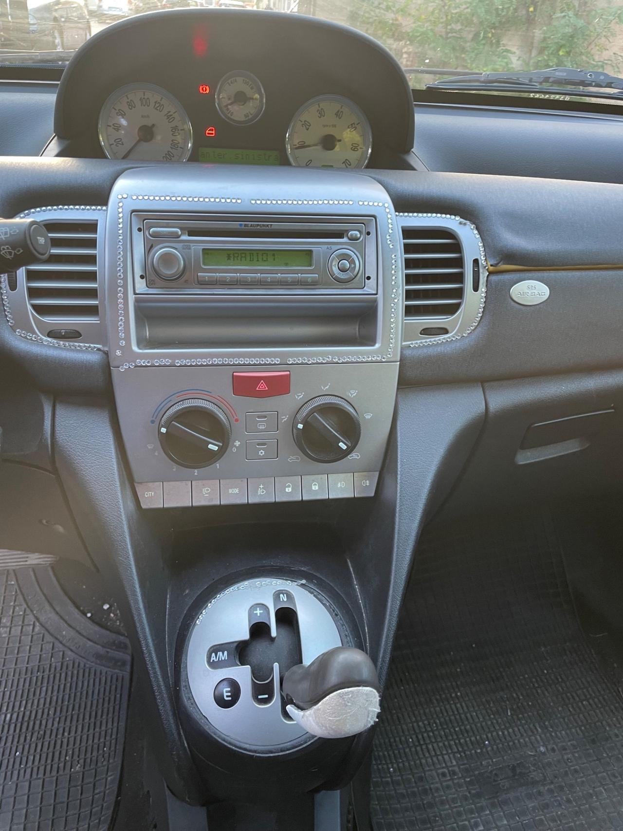 Lancia Ypsilon 1.3 MJT automatica