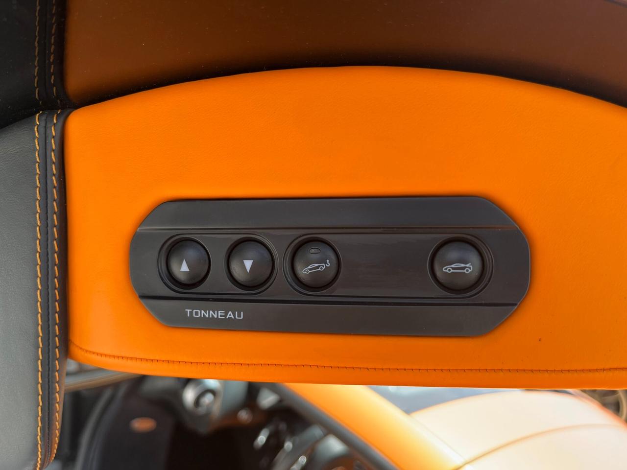 Mclaren MP4-12C 12C
