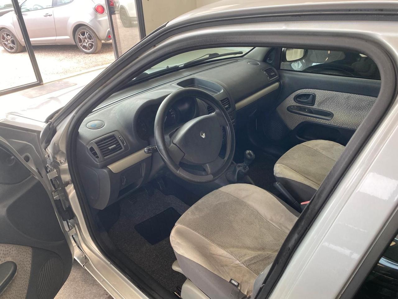 Renault Clio 1.2 cat 5 porte Fairway