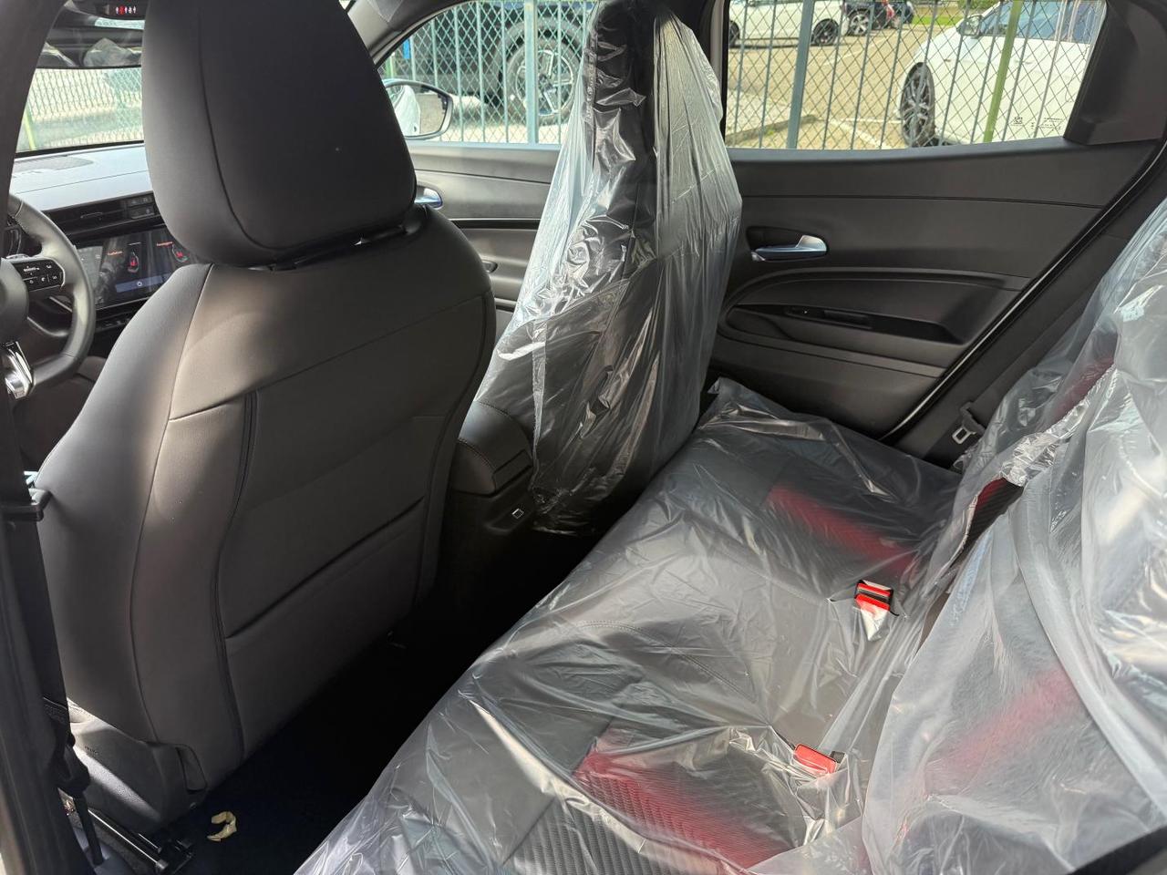 Alfa Romeo Junior 1.2 ibrida Speciale 145cv edct6