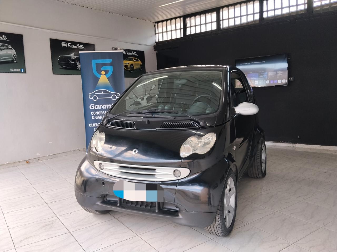 Smart ForTwo 700 automatica CON GARANZIA