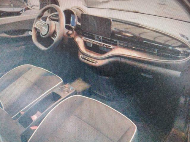 FIAT 500e Berlina 42 kWh KM 320