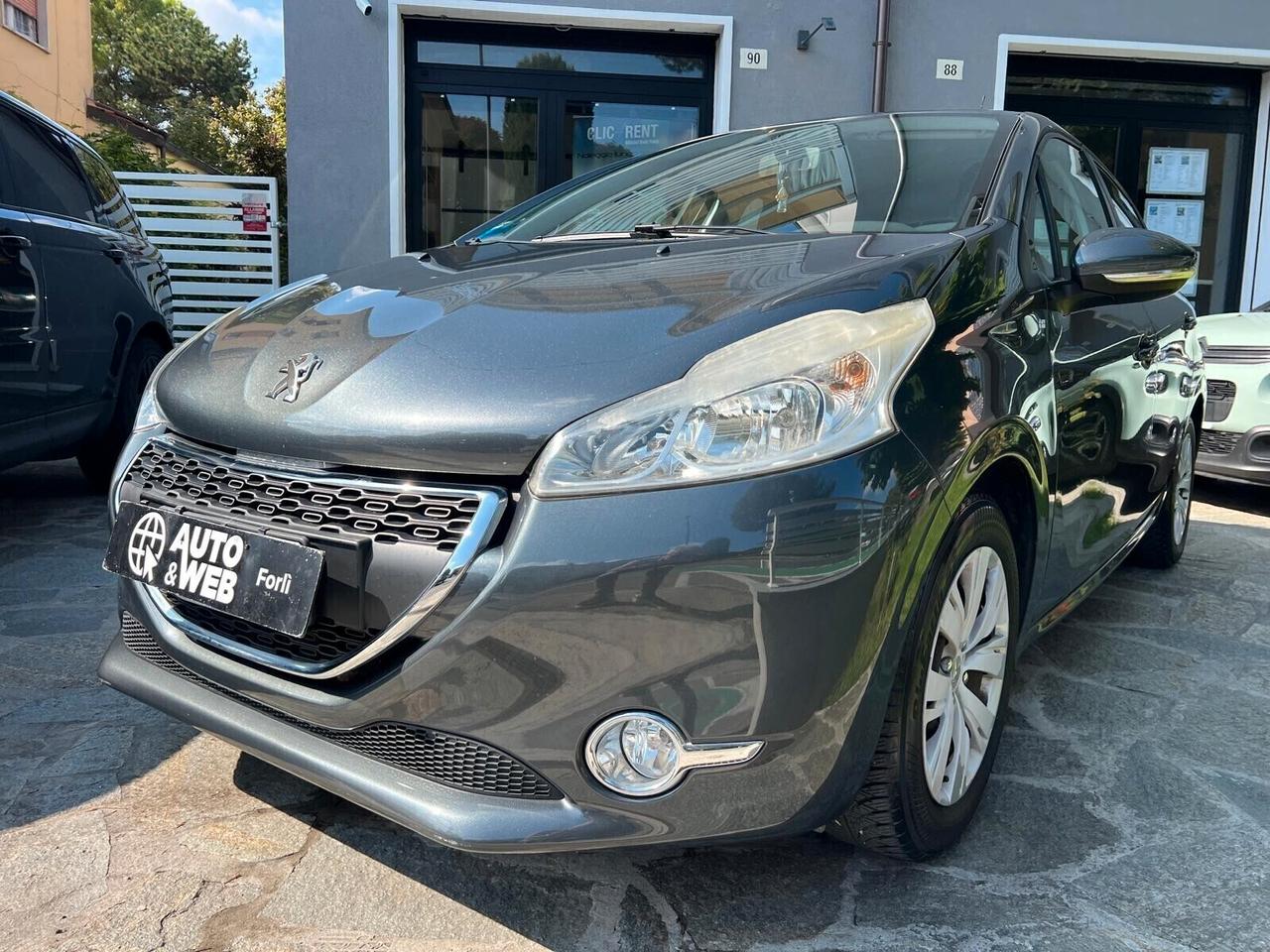 PEUGEOT 208 82cv 5p ALLURE NEOP. UNIPROPRIETARIO