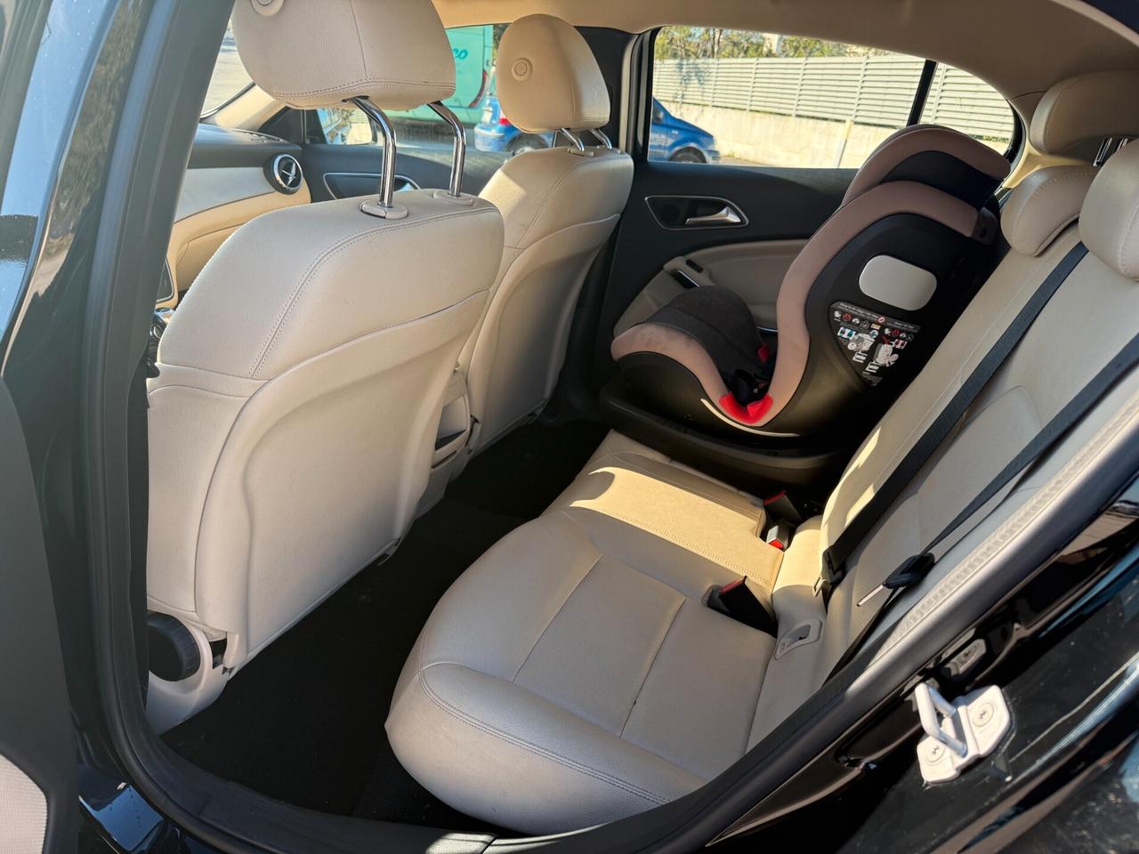 Mercedes-benz GLA 180 CDI Sport