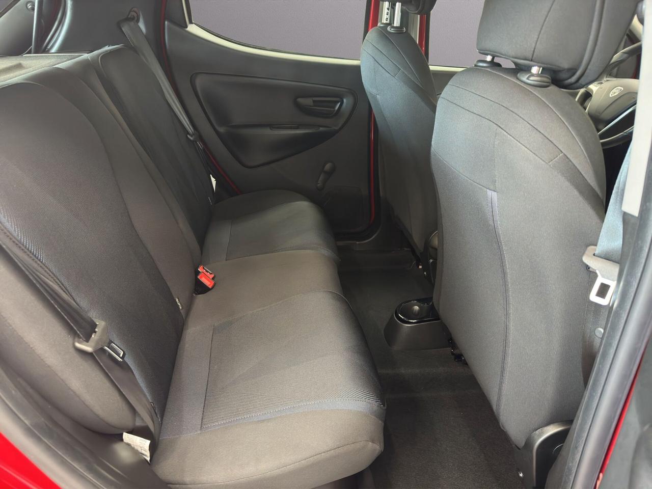 Lancia Ypsilon 1.0 FireFly 5 porte S&S Hybrid Ecochic Gold
