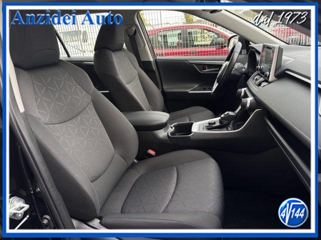 TOYOTA RAV 4 MY23 RAV4 2.5 HV (222CV) E-CVT AWD-i Business