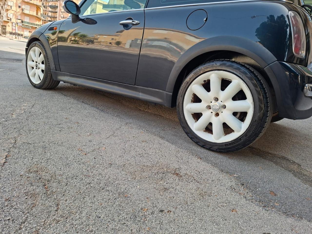 Mini 1.4 tdi One D 75 cv