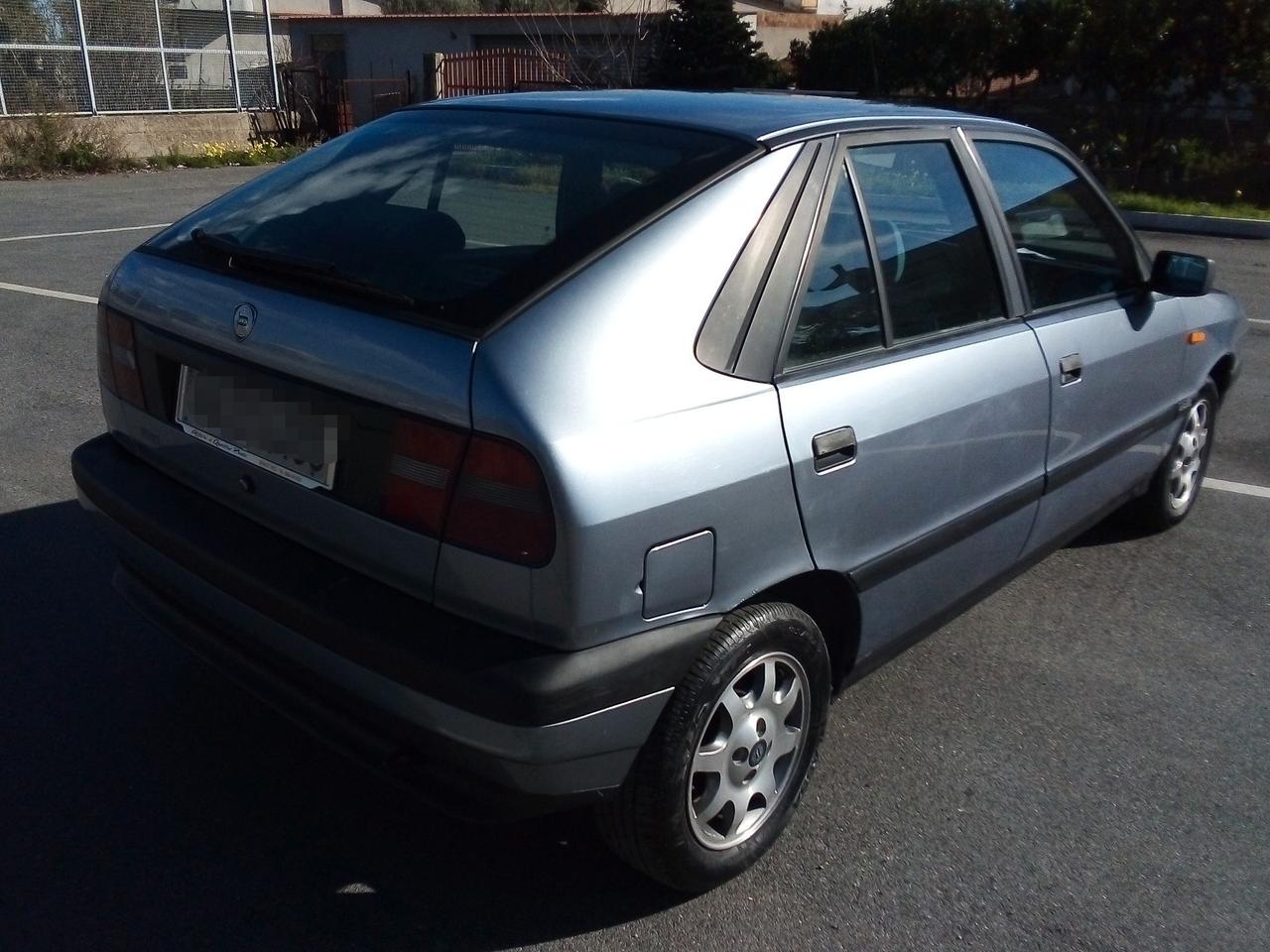 LANCIA DELTA 1.6 8V*ALCANTARA*CERCHI----SOLI 45000 KM-----