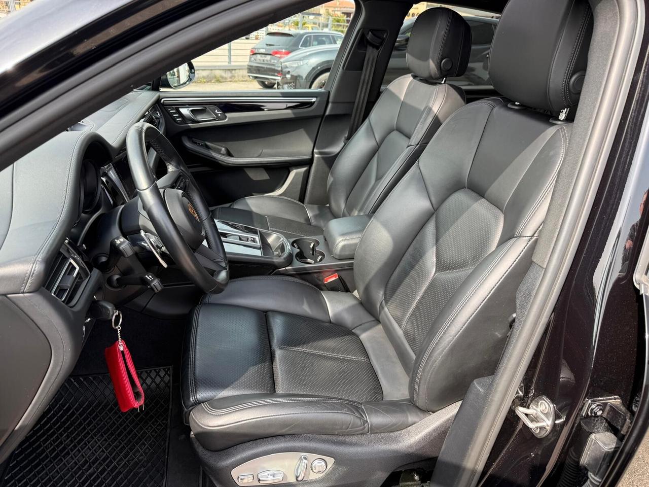 Porsche Macan 2.0 T IMPECCABILE STRAFULL/"21/TETTO/SPORT CHRONO POCHI KM AFFARE