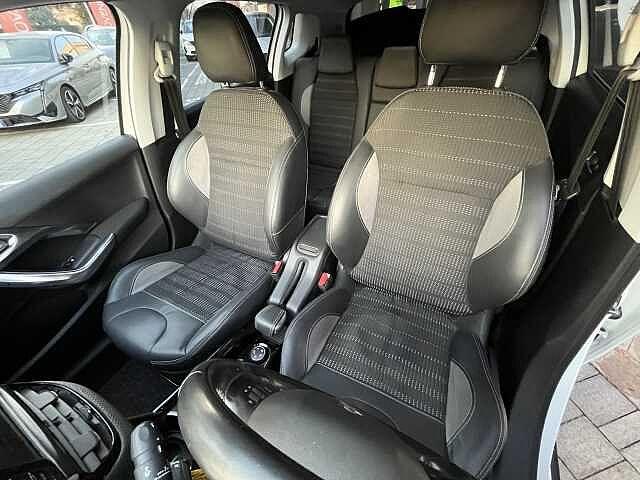 Peugeot 2008 PureTech Turbo 110 S&S Allure