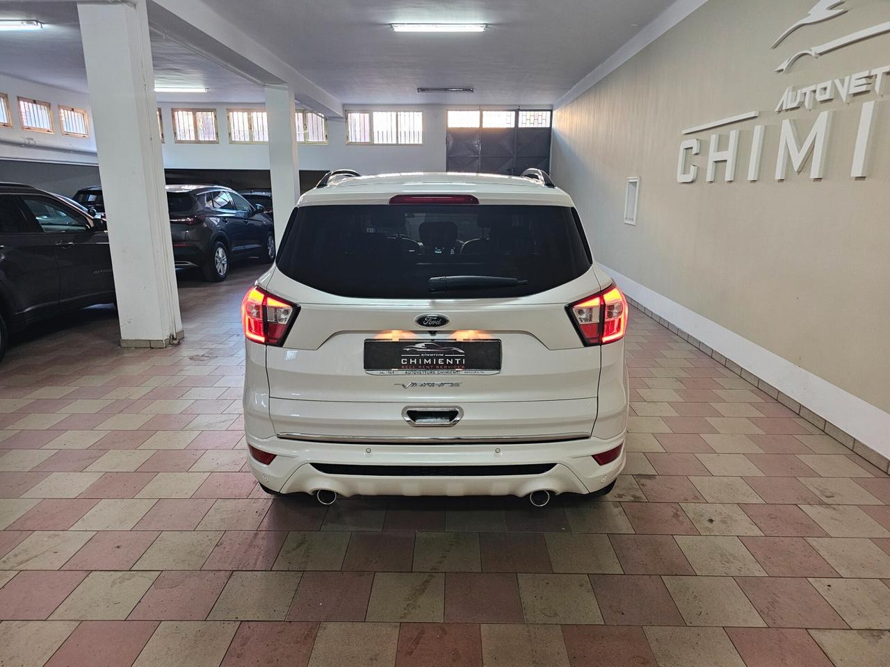 Ford Kuga 2.0 TDCI 150 CV S&S 4WD Powershift Vignale