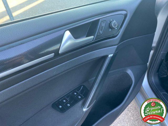 VOLKSWAGEN Golf 1.4 TGI DSG 5p. Highline BlueMotion