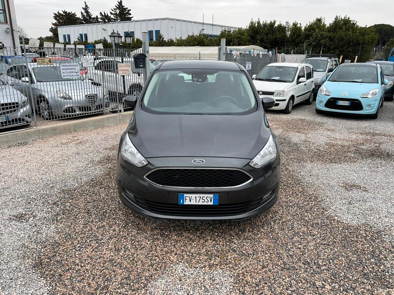 Ford C-Max 1.5 tdci Titanium AUTOMATICA CLIMATRONIC CRUISE APPLE CAR PLAY MULTIFUNZIONE