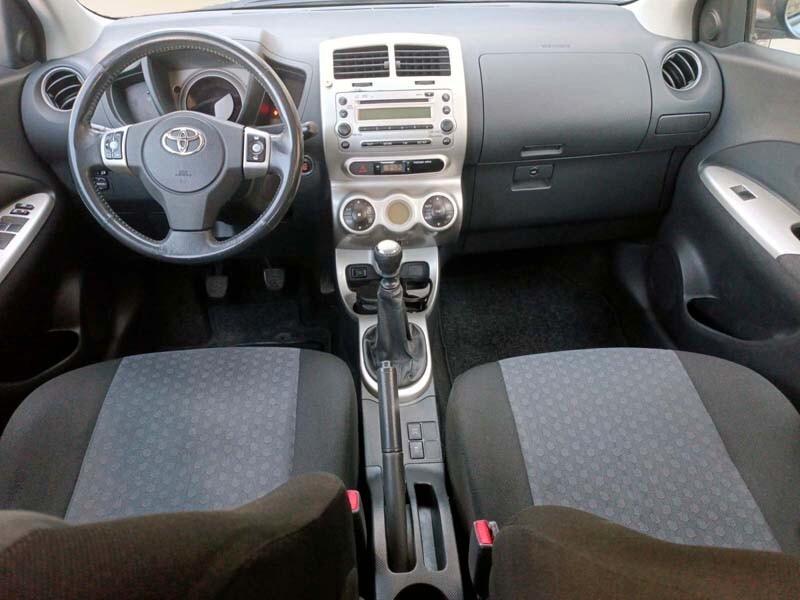 Toyota Urban Cruiser Urban Cruiser 1.4 D-4D AWD Luxury