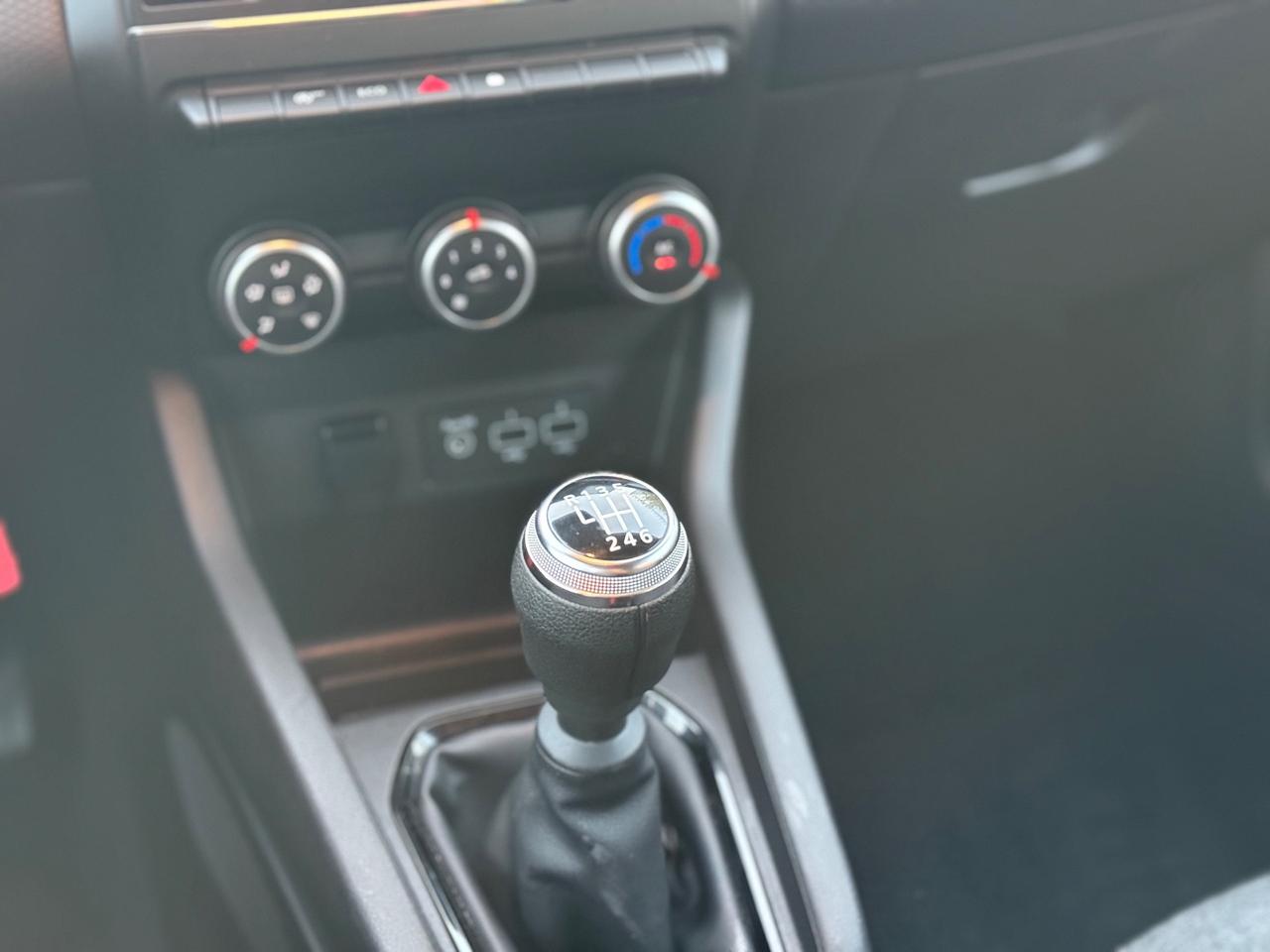 Renault Clio 1.0 TCe Business Edition GARANTITA