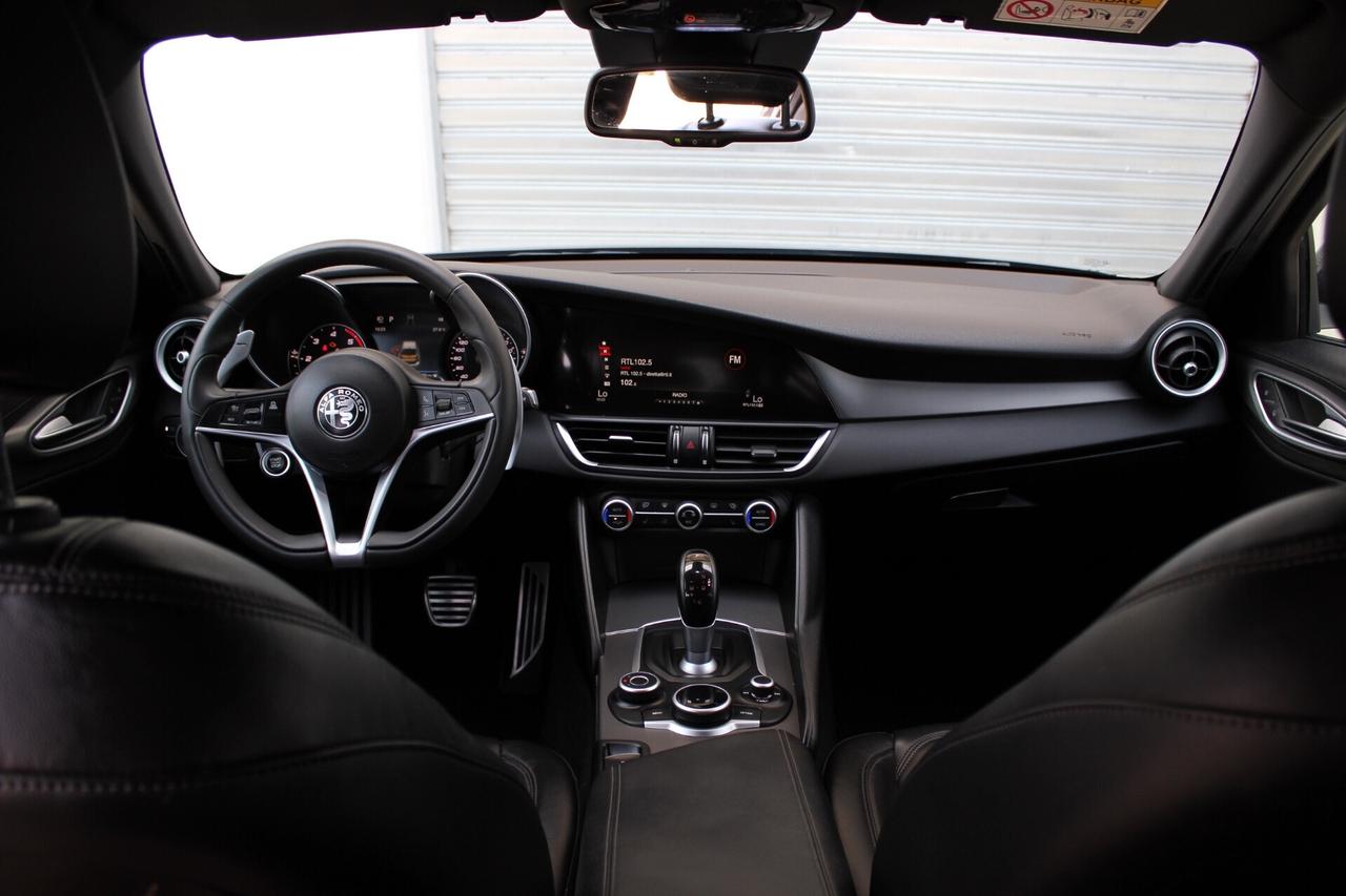 Alfa Romeo Giulia 2.2 Turbo Diesel Business B-Tech Aut.