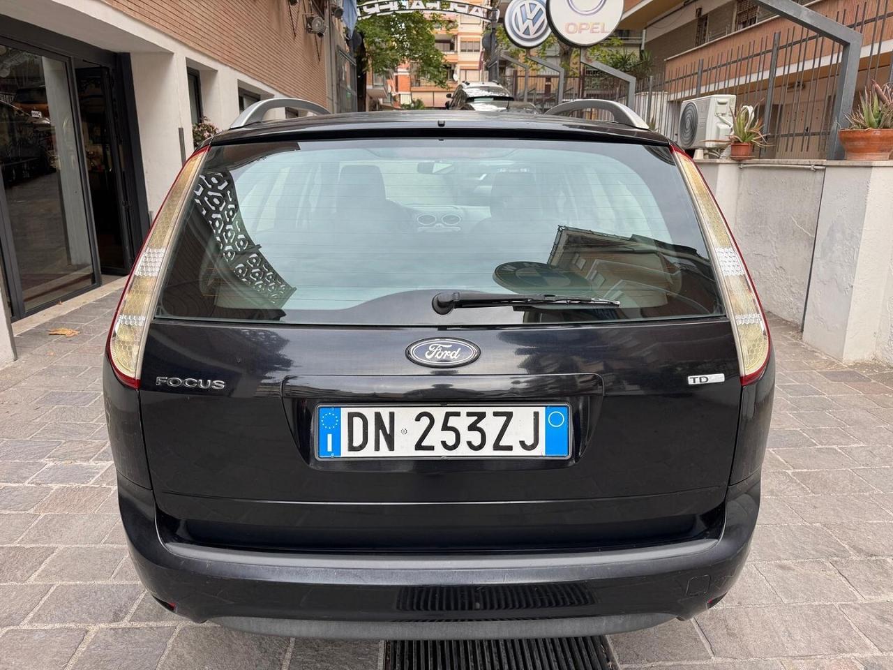 FORD Focus 1.6 TDCi 110CV SW Titanium