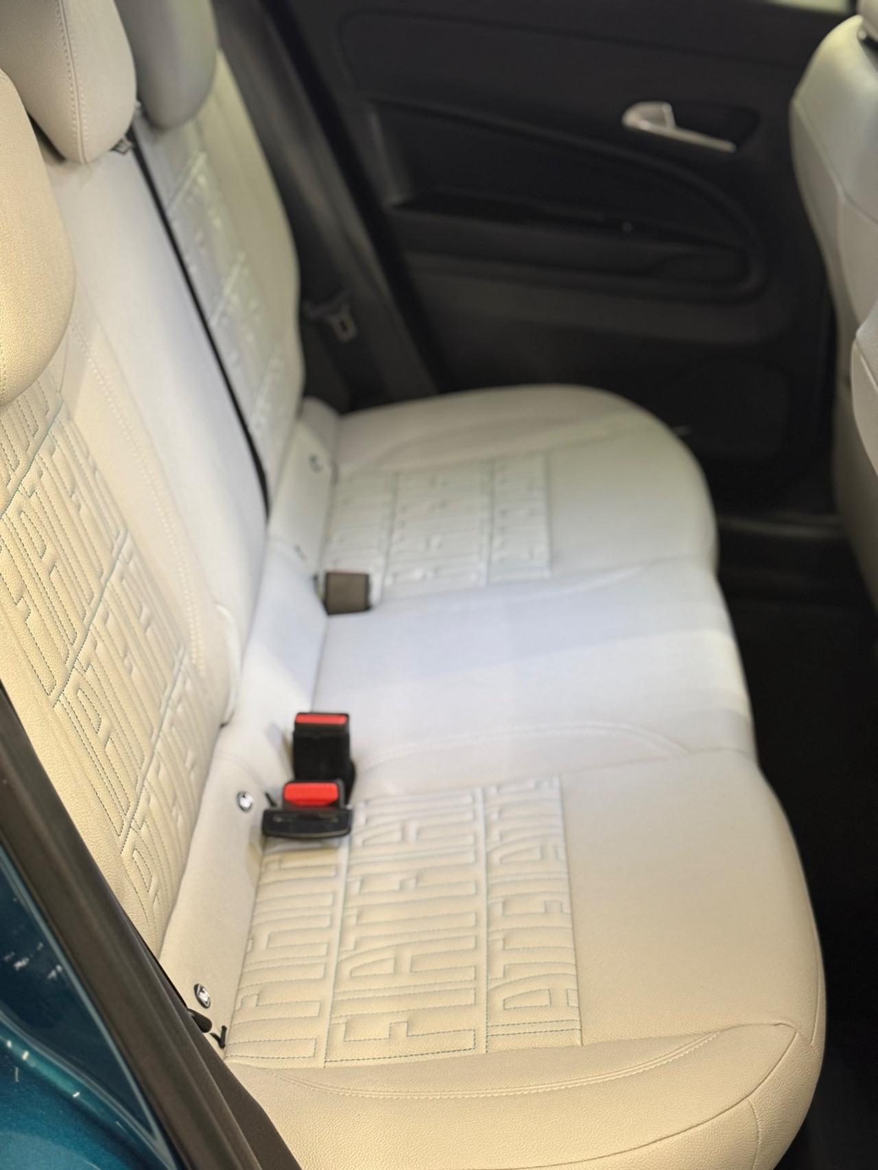 Fiat 600 Hybrid 100 CV DCT MHEV La Prima