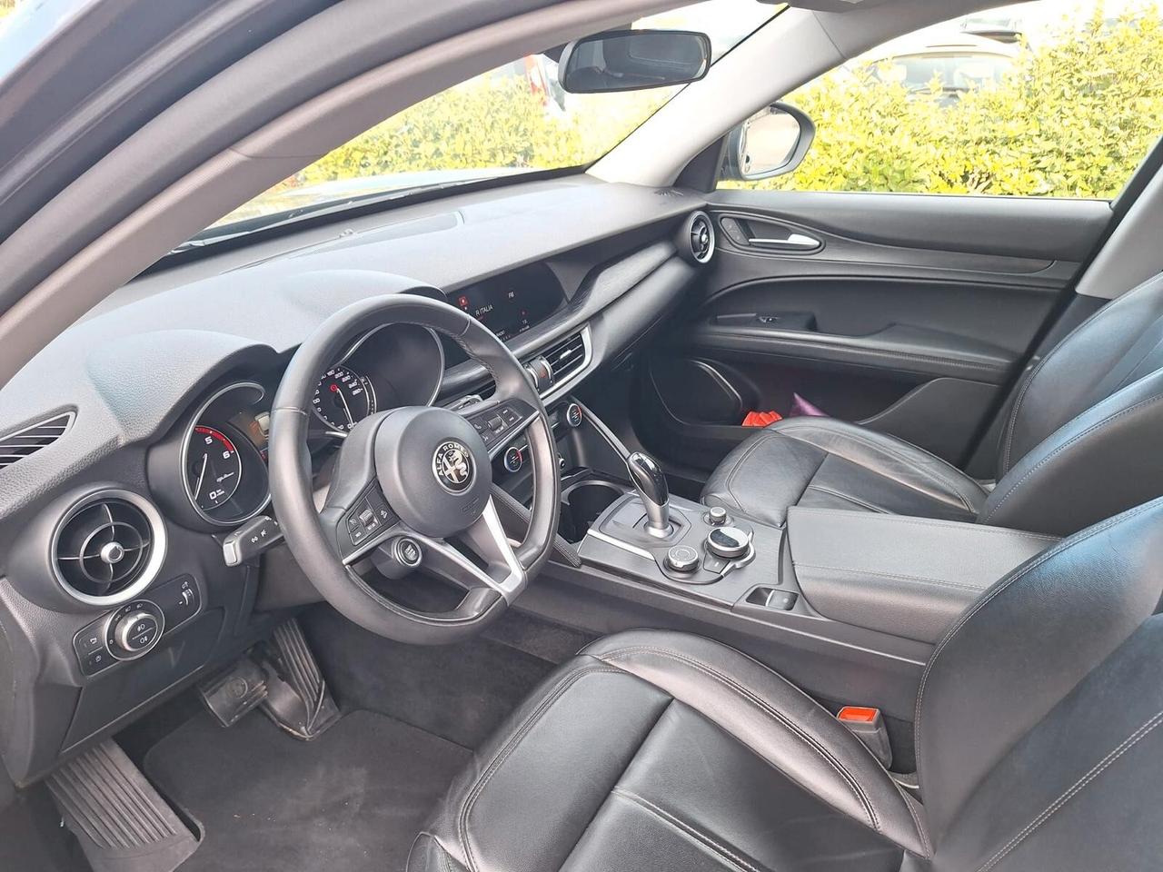 Alfa Romeo Stelvio 2.2 Turbodiesel 210 CV AT8 Q4 Business
